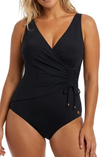 Strój kąpielowy jednoczęściowy czarny.jpg